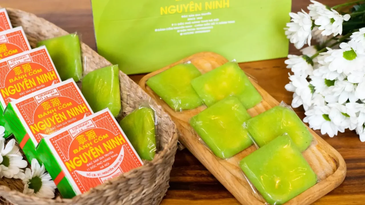 bánh cốm hà nội có màu xanh đẹp mắt