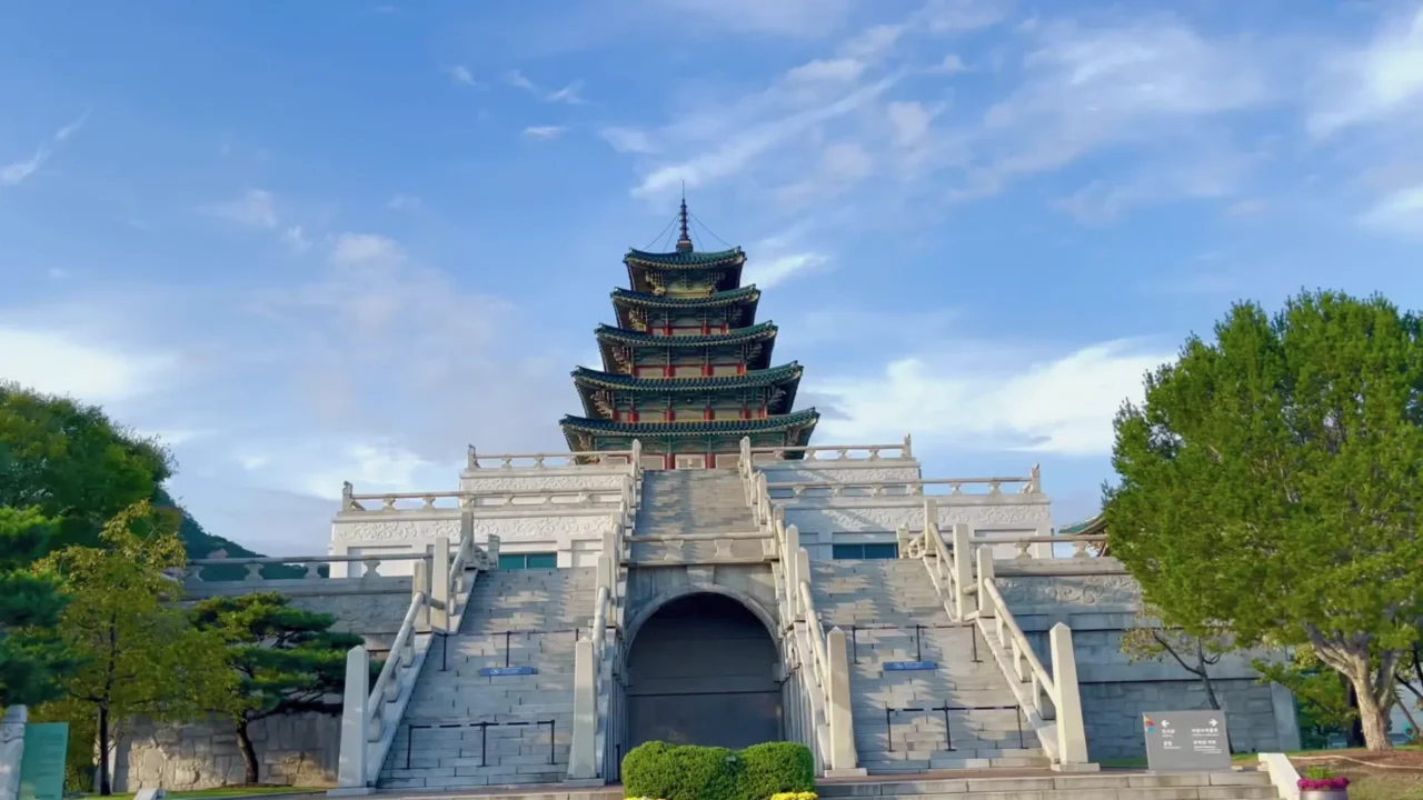 Bảo tàng Dân gian Hàn Quốc - lưu giữ hiện vật truyền thống