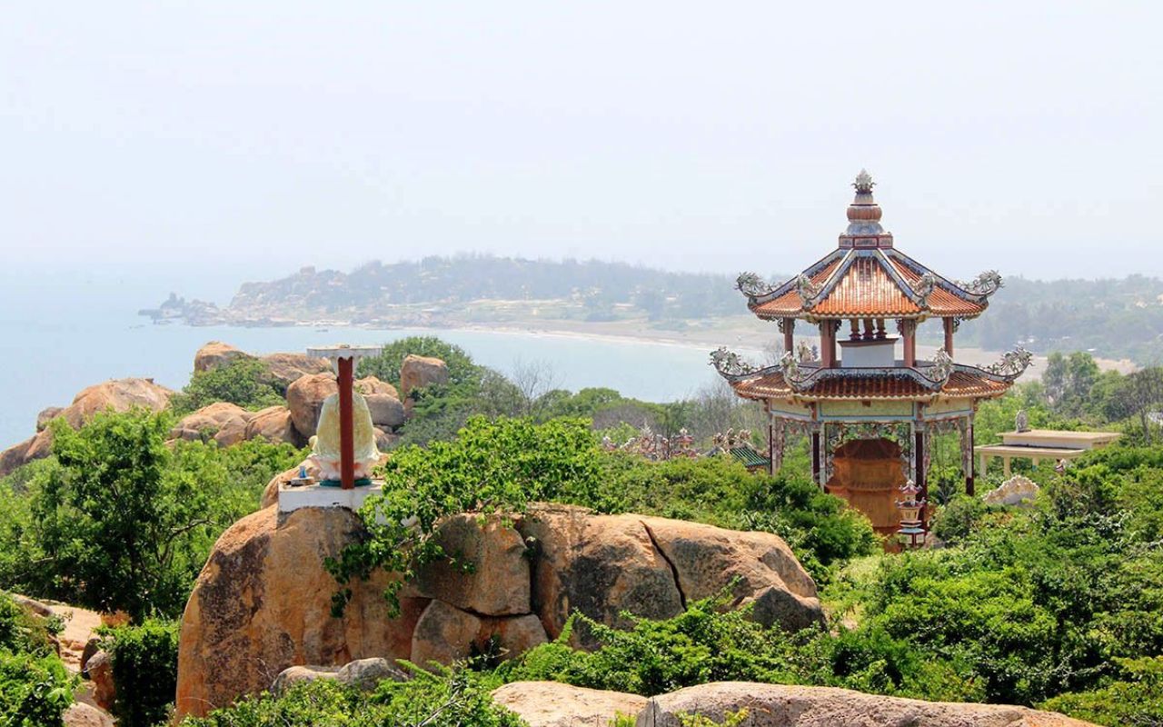 biển Cổ Thạch ở Bình Thuận