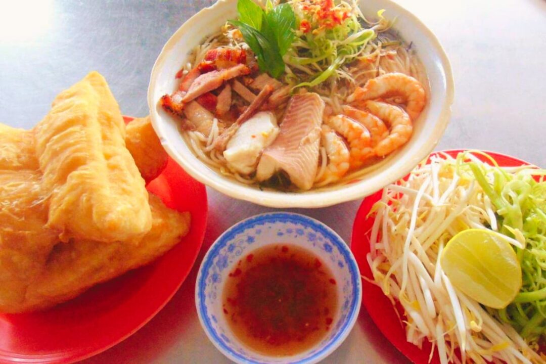 Nụ Cười Mê Kông