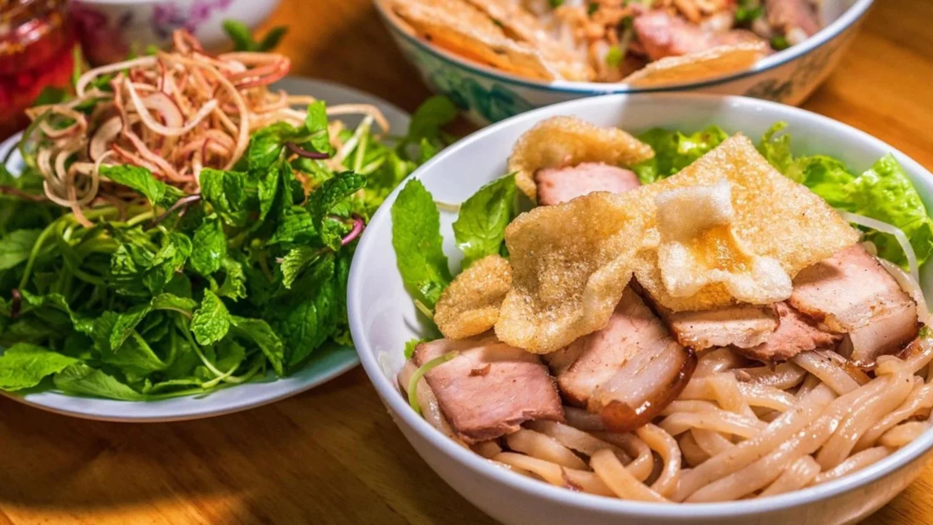 Cao lầu Hội An món ăn đặc trưng tại Hội An