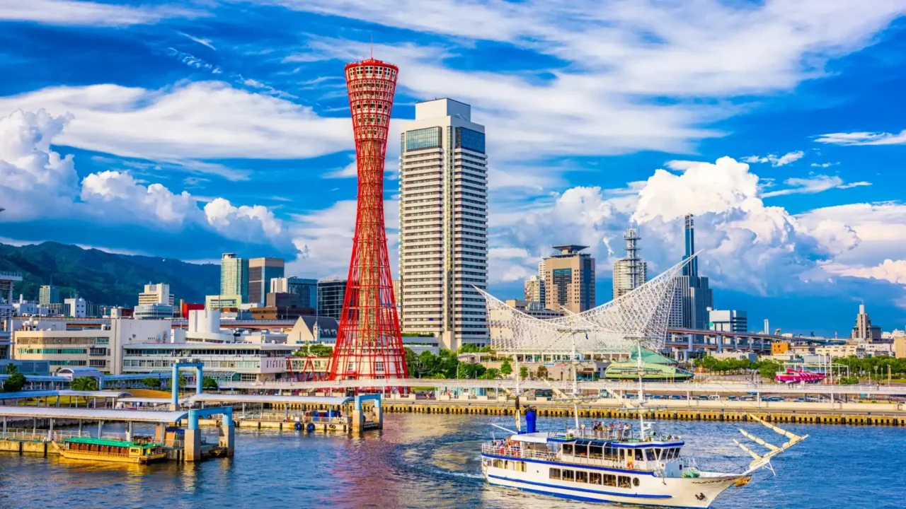 Cầu cảng Kobe điểm check in nổi tiếng trong tour Tokyo Osaka