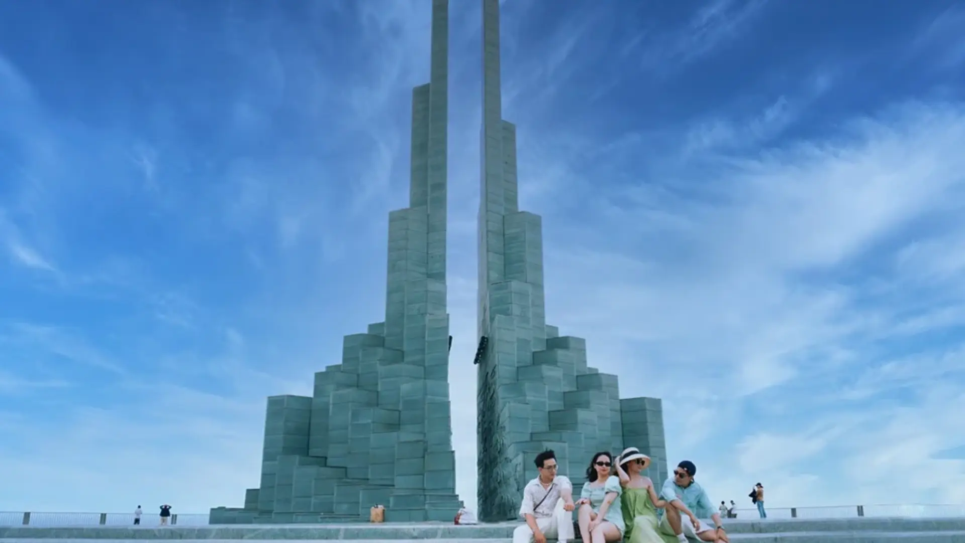 check-in với Tháp Nghinh Phong