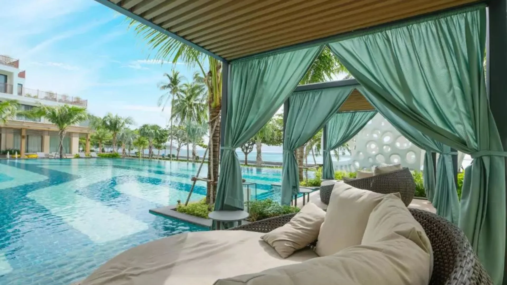 khach-san-resort-va-homestay-tai-con-dao