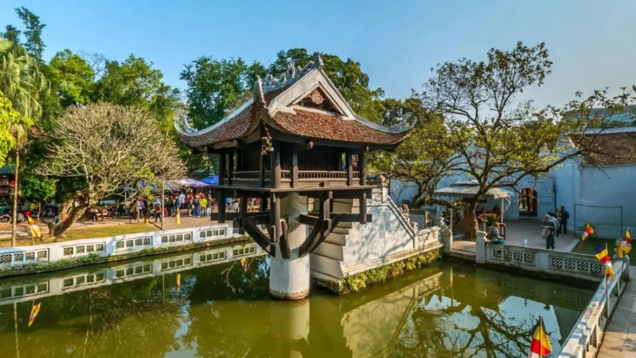 tour miền bắc khám phá chùa một cột