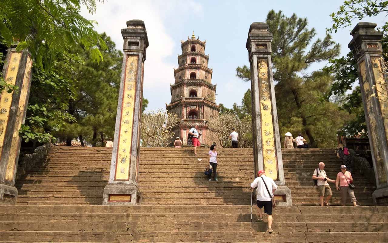 chùa Thiên Mụ Huế