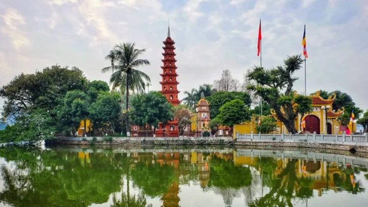 chùa trấn quốc mang đậm dấu ấn lịch sử và linh thiêng