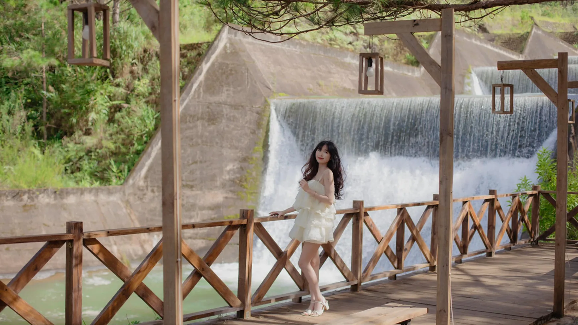 Coffee Vườn Địa Đàng check-in trong tour Đà Lạt 3 ngày 3 đêm