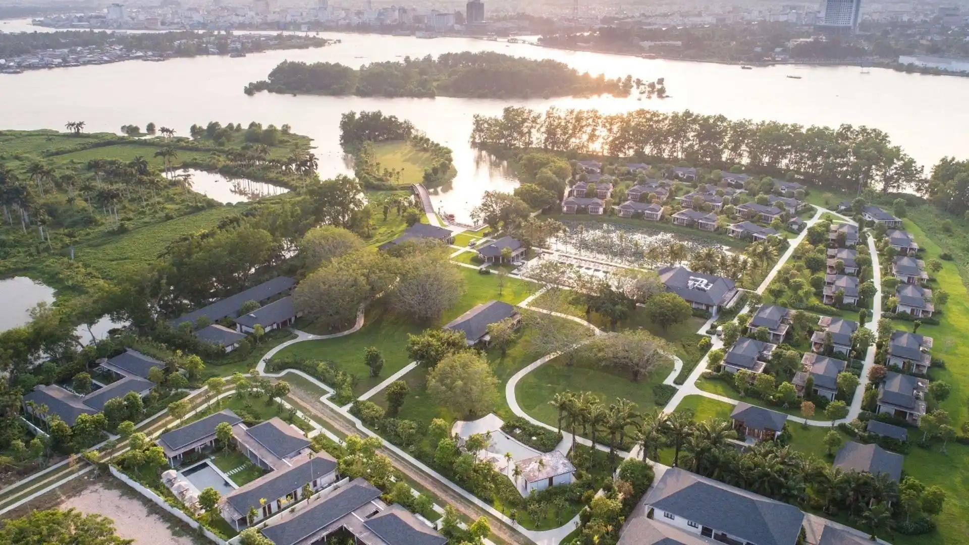 Cồn Ấu Đồng bằng Sông Cửu Long, ốc đảo xanh nhìn từ trên cao, nụ cười mê kông