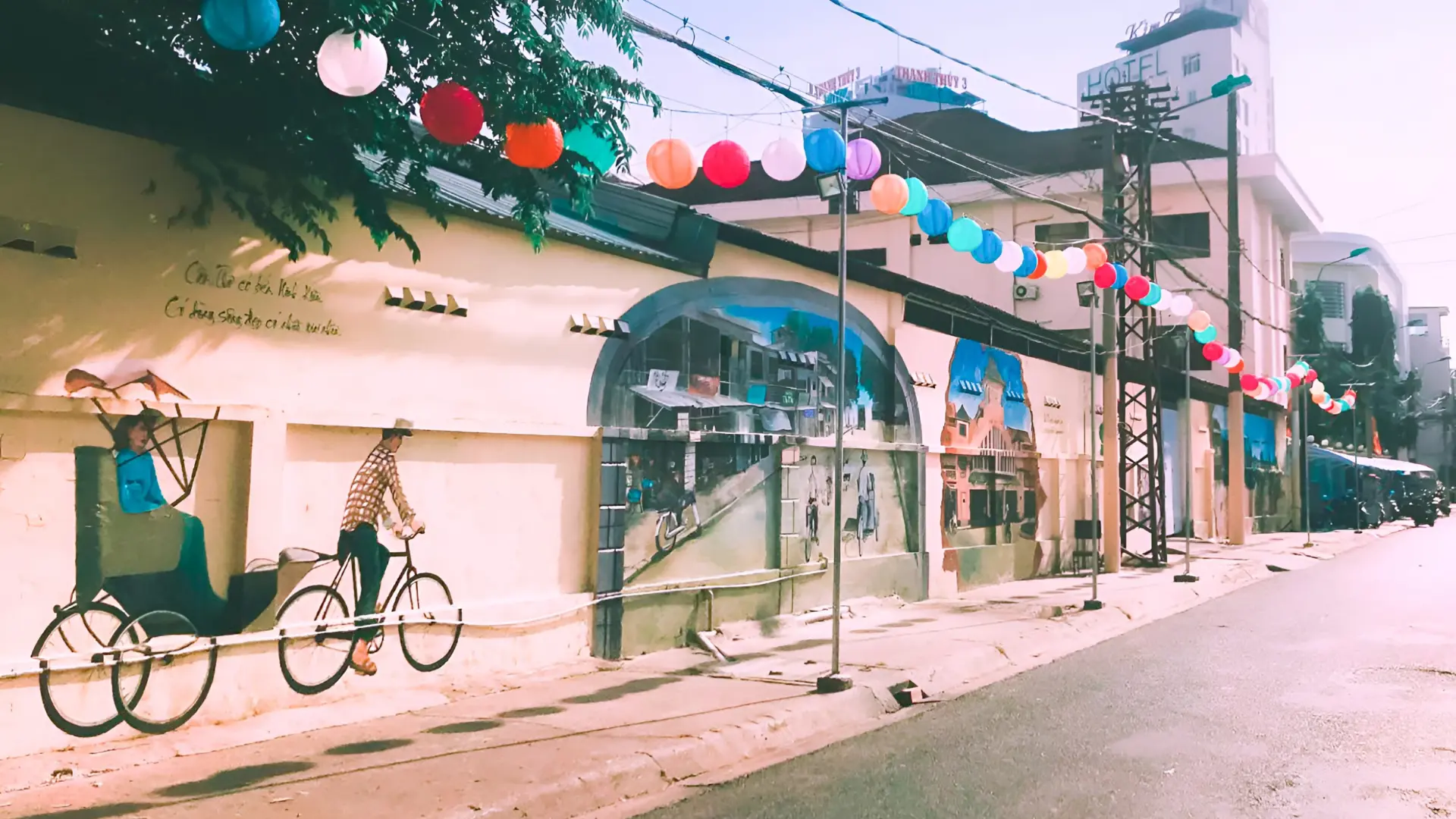 Con đường bích họa