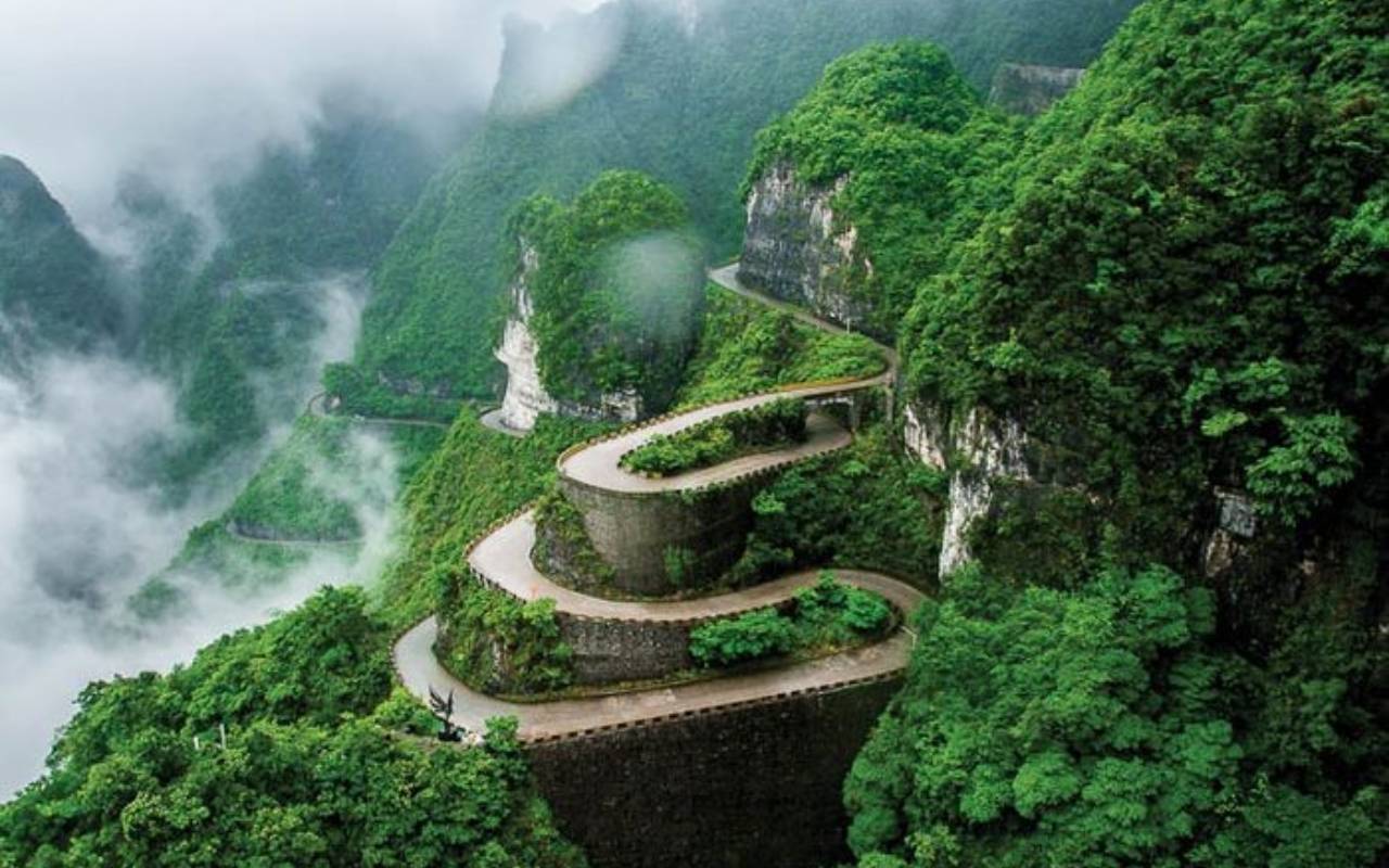 Đại lộ Thiên Môn Sơn