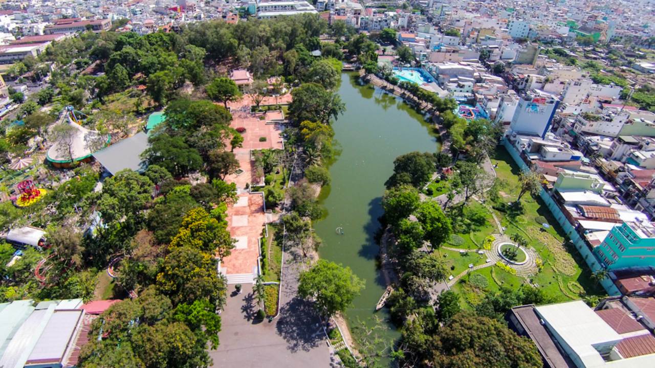 Công viên văn hoá Lê Thị Riêng