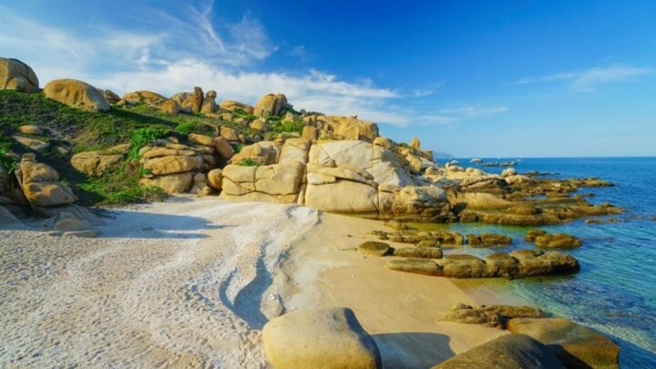 Cù lao Câu - Thiên đường hoang sơ giữa lòng Bình Thuận (2023)