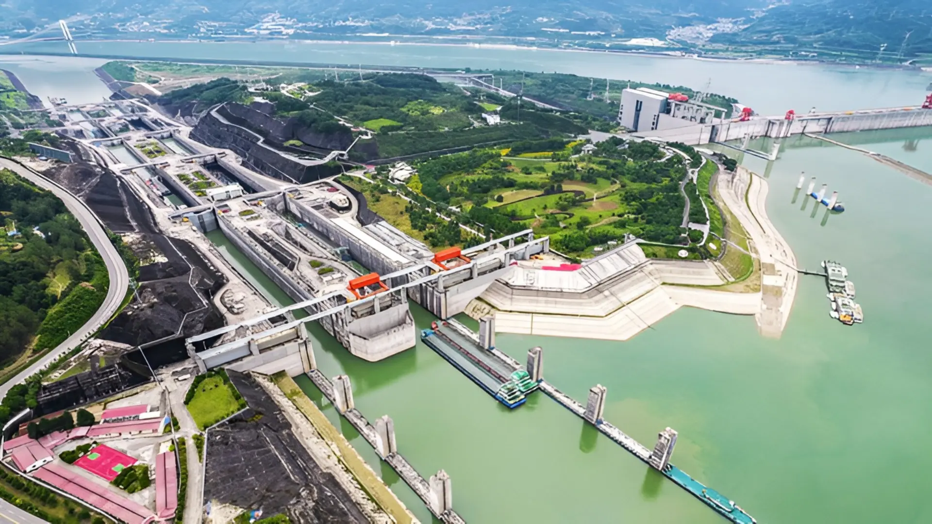tour trương gia giới tham quan đập tam hiệp hùng vĩ