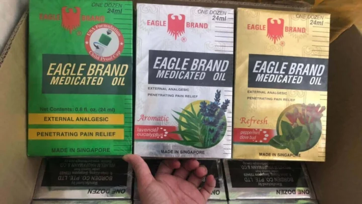 Ghé qua Cửa hàng dầu gió & Collegen tại Singapore