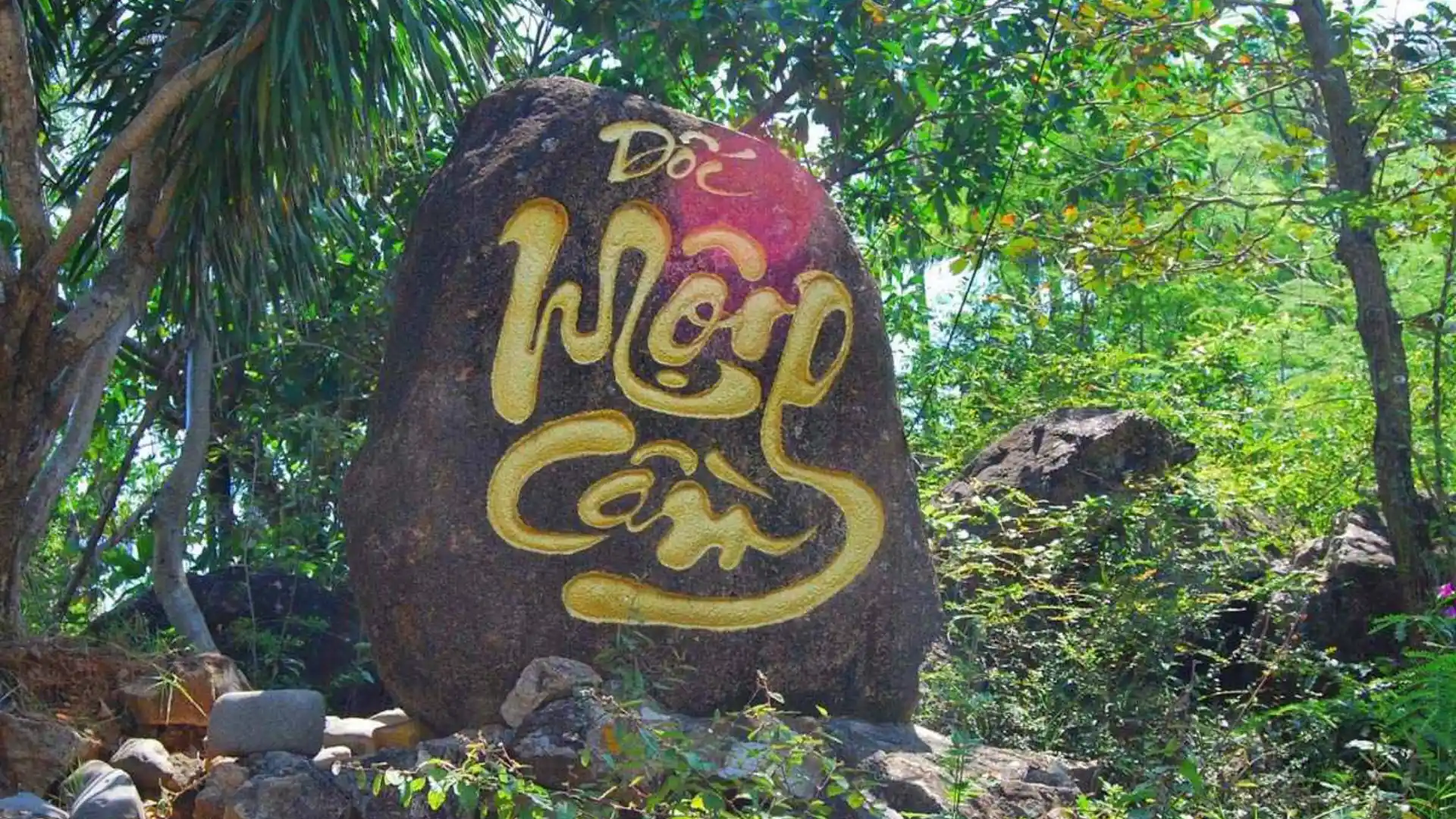 Dốc Mộng Cầm Ghềnh Ráng Tiên Sa