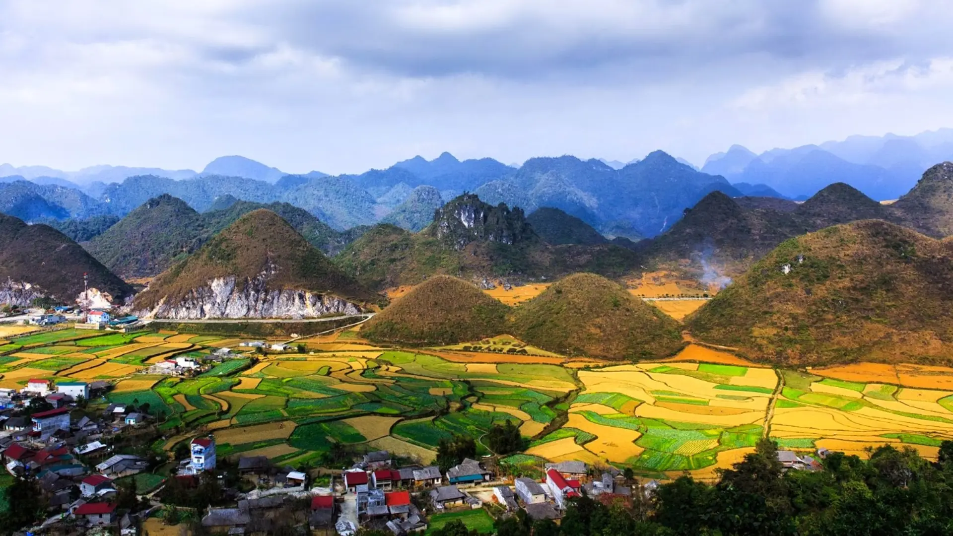 Đồng Văn gắn với những bản làng truyền thống