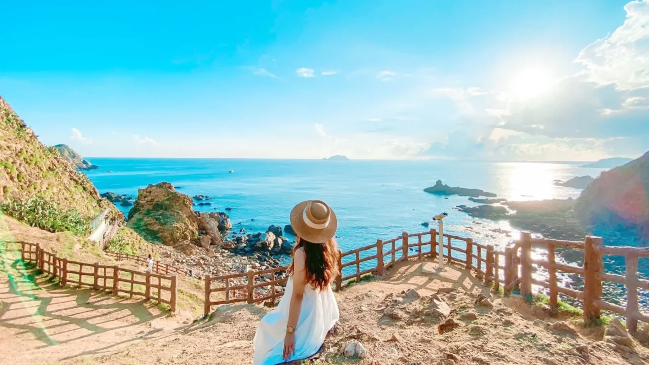 chụp ảnh sống ảo tại kỳ co eo gió
