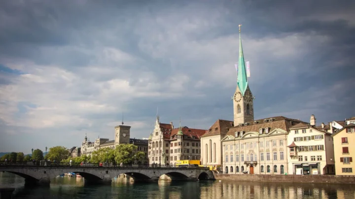 Nhà thờ Fraumunster tại Thụy Sĩ