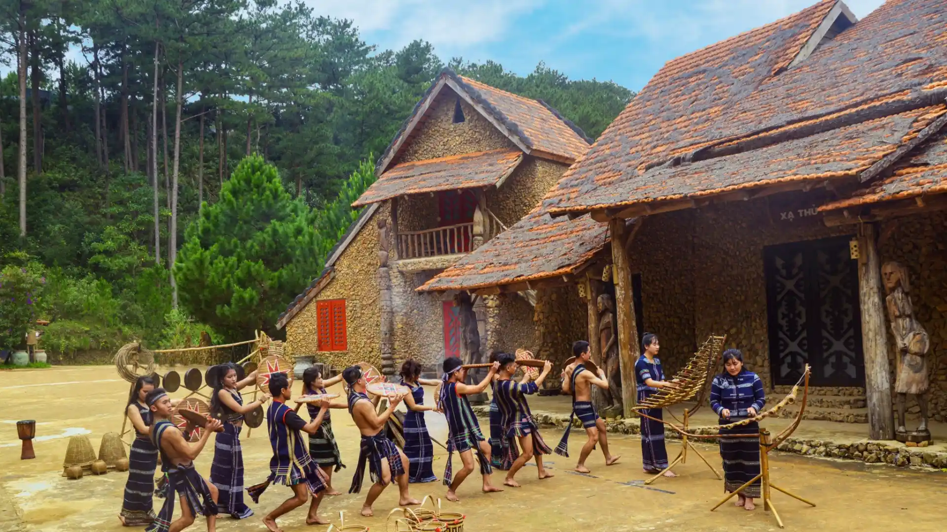 Văn hóa Cồng Chiêng Đà Lạt diễn ra tại Xã Lát