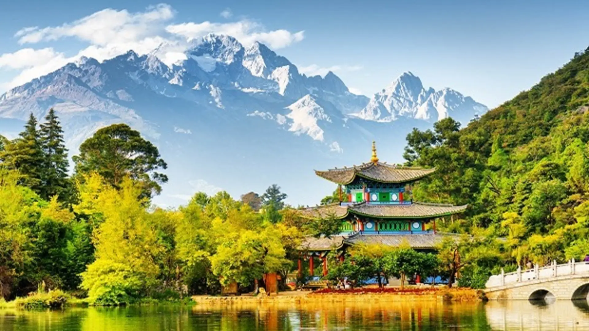 Công viên Hắc Long Đàm tại Lệ Giang, Trung Quốc