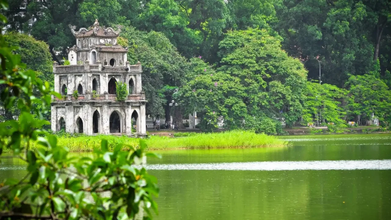 tour du lịch miền bắc thăm hồ gươm hà nội