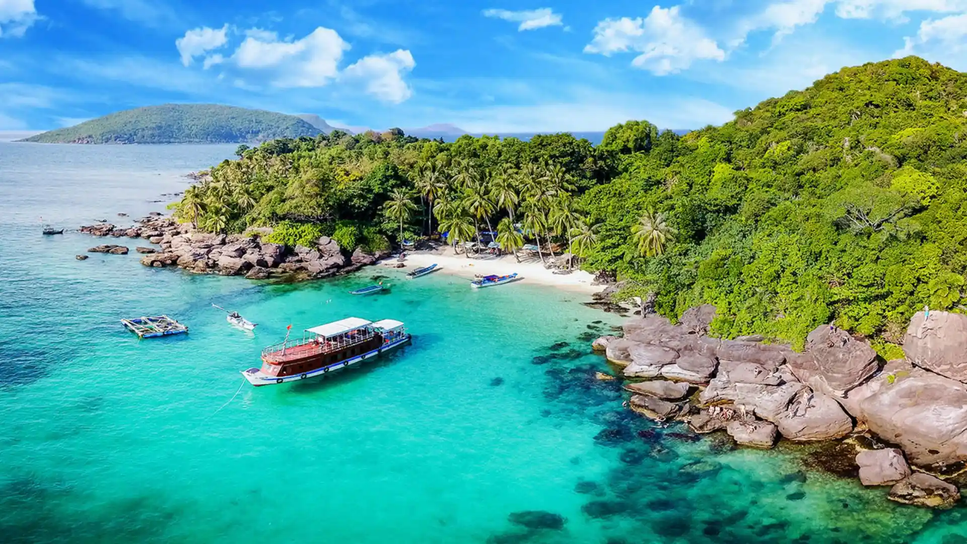hon-bay-canh-nu-cuoi-me-kong-hon-bay-canh-con-dao