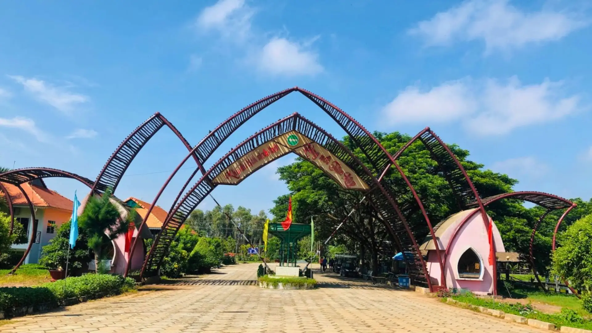 khu du lịch làng nổi tân lập