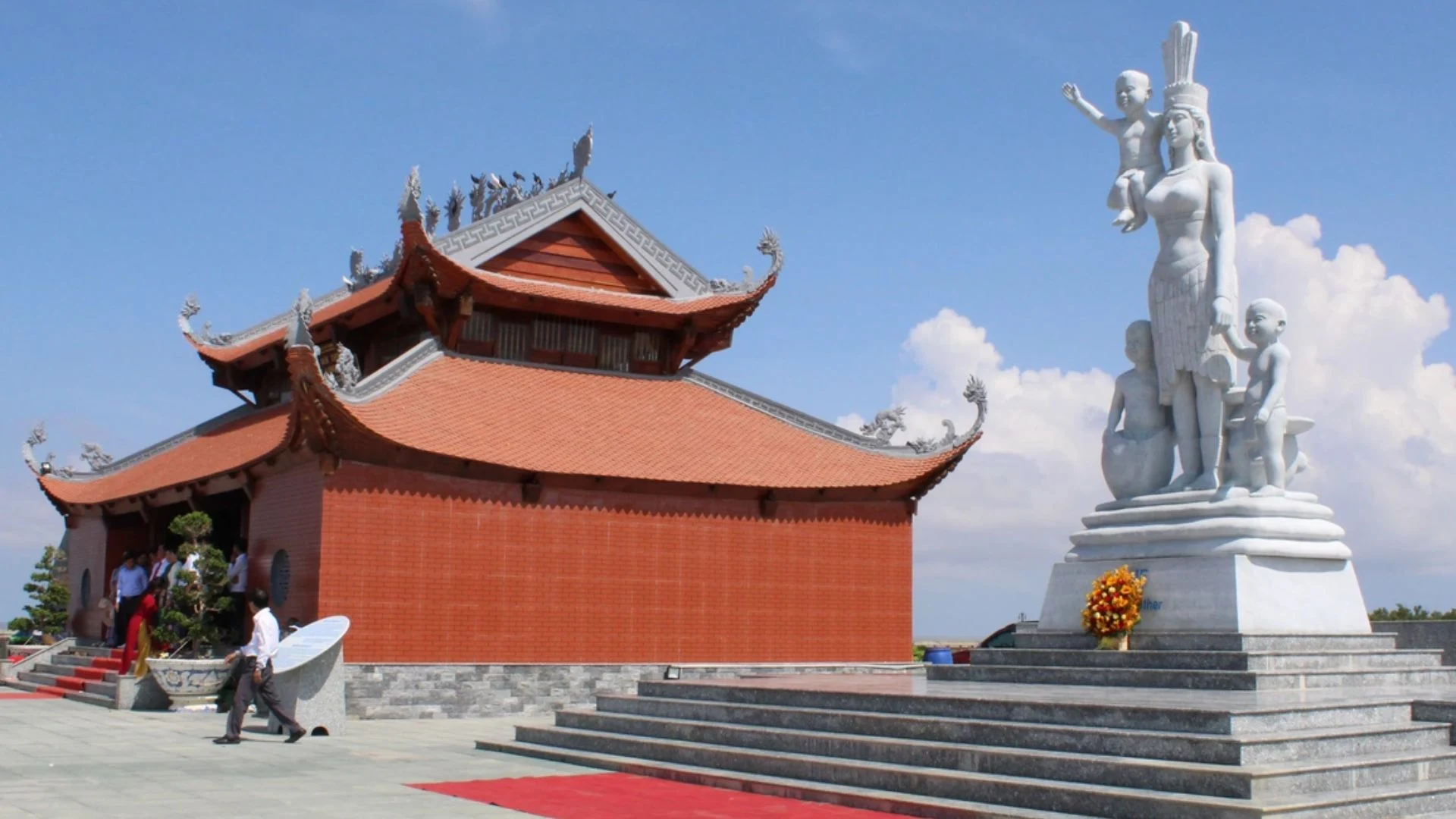 Khu du lịch Mũi Cà Mau - Trải nghiệm độc đáo ở điểm cực Nam khu-du-lich-mui-ca-mau-nu-cuoi-me-kong-den-tho-lac-long-quan-va-tuong-me-au-co