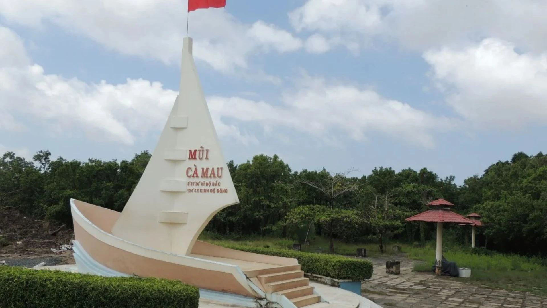 Khu du lịch Mũi Cà Mau - Trải nghiệm độc đáo ở điểm cực Nam khu-du-lich-mui-ca-mau-nu-cuoi-me-kong-vi-tri-dia-ly-khu-du-lich-mui-ca-mau