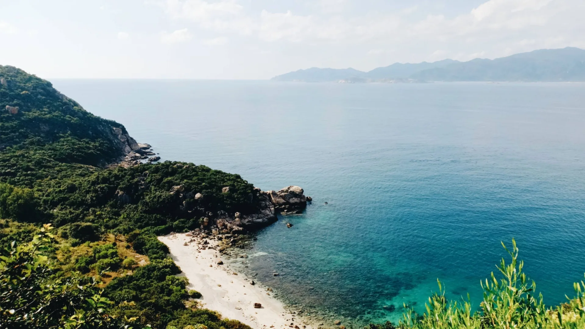 Luôn kiểm tra thời tiết khi đi Hòn Rùa