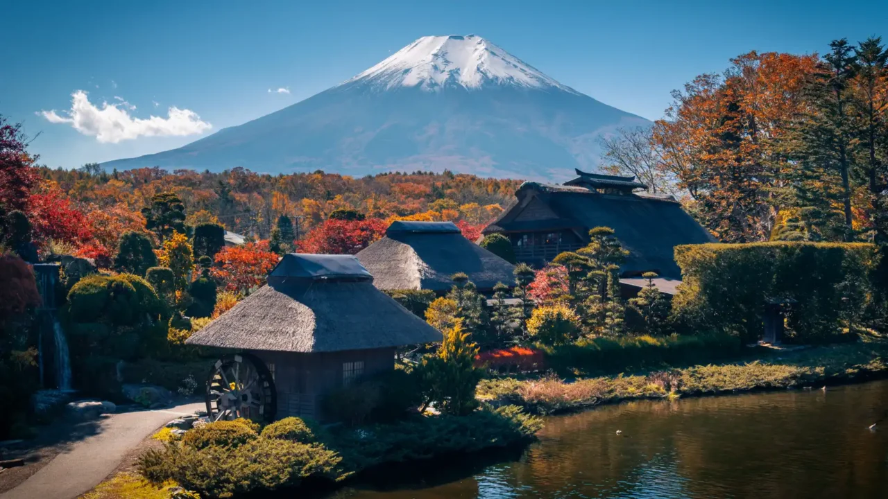 Tour Tokyo tham quan làng cổ Oshino Hakkai yên bình dưới chân núi Phú Sĩ
