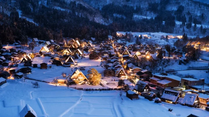 Làng cổ Shirakawago tại Nhật