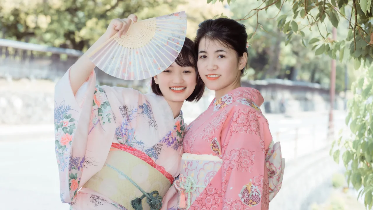 Tour Tokyo trải nghiệm mặc kimono trang phục truyền thống Nhật Bản