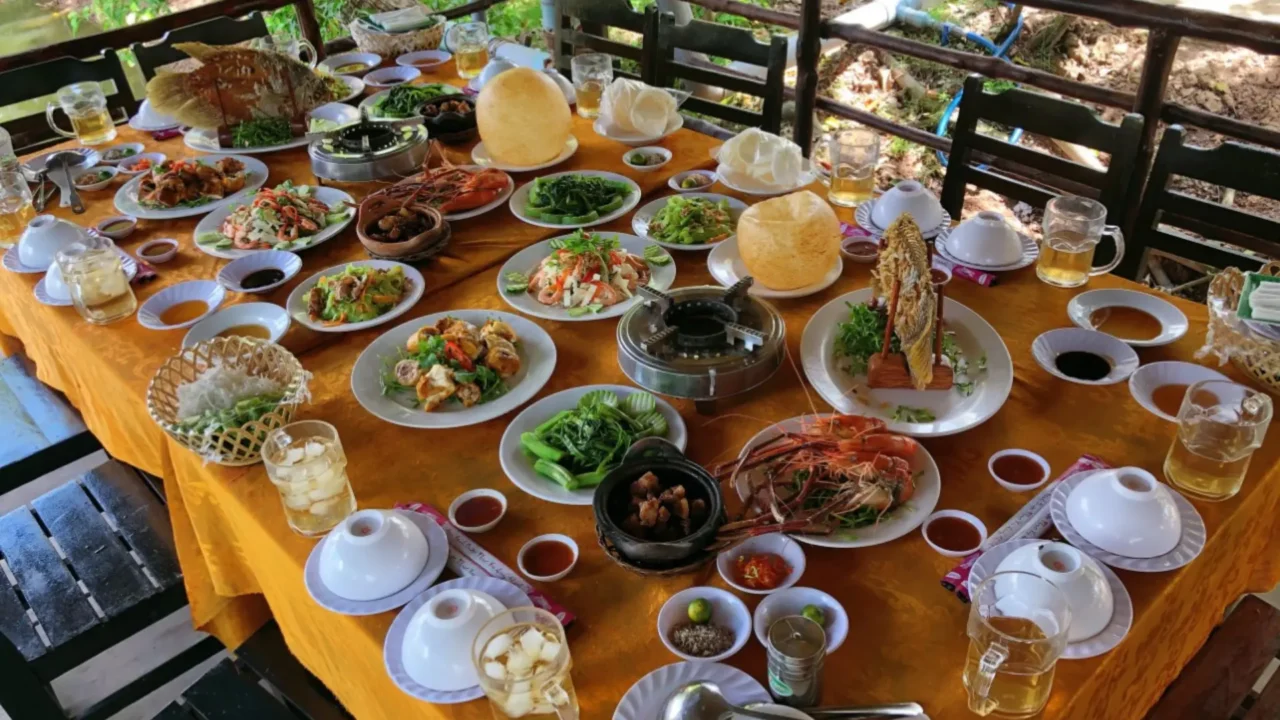 Nụ Cười Mê Kông