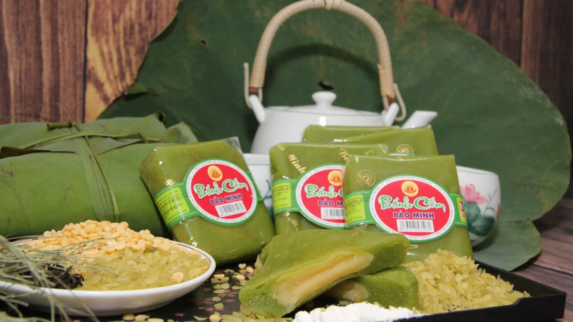 Bánh cốm Hàng Than thức quà vặt mềm dẻo, thơm ngon