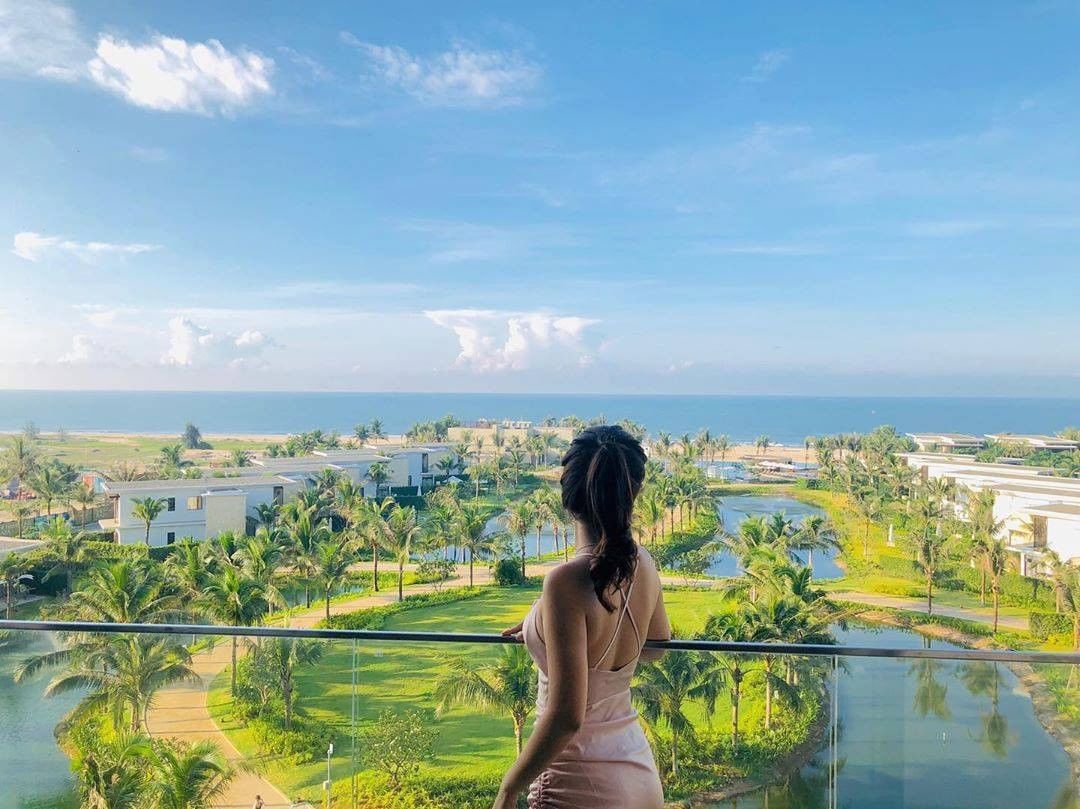 Melia Ho Tram Beach Resort nhìn xuống khung cảnh bên dưới đẹp mê ly