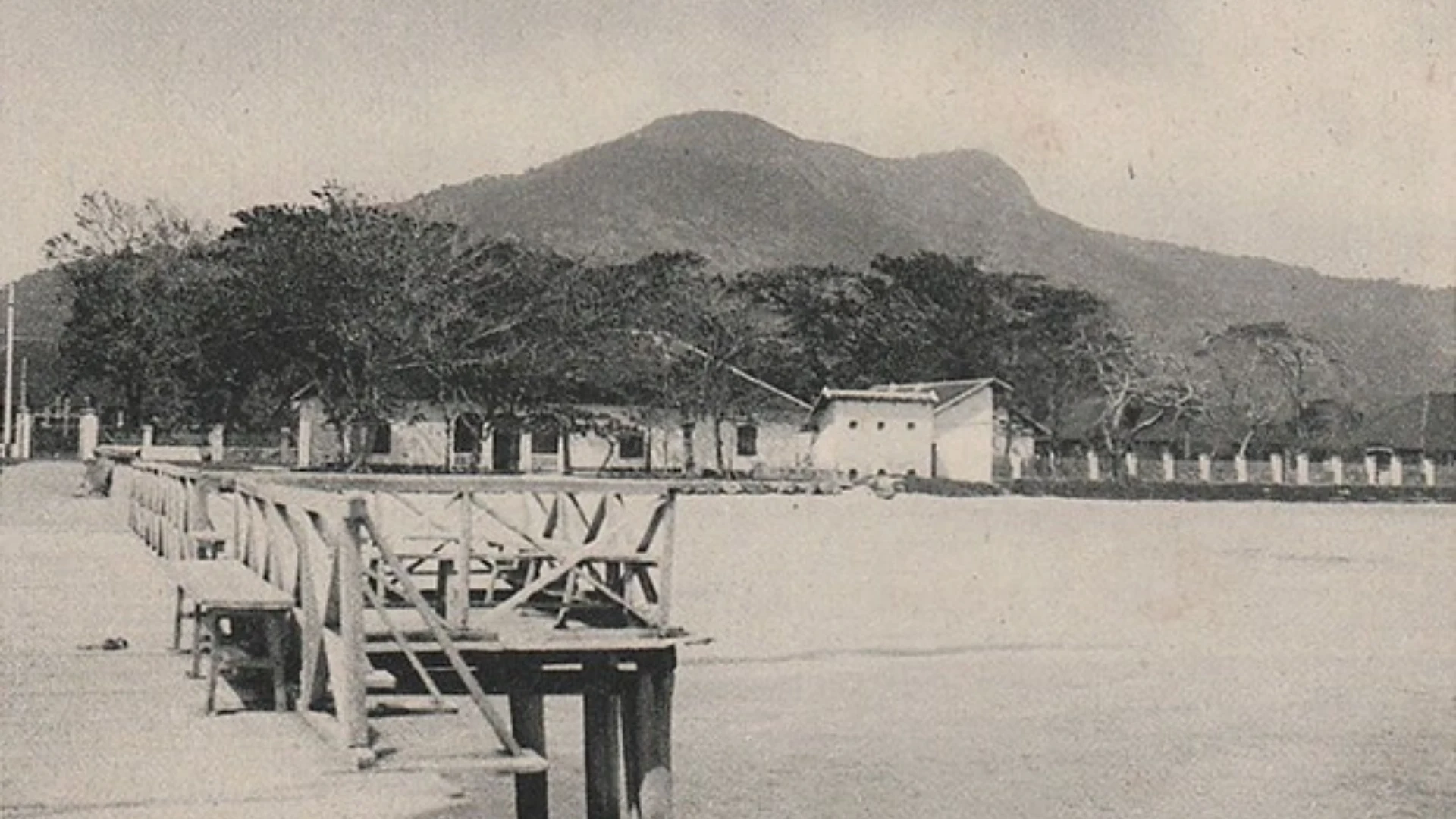 lich-su-hinh-thanh-mieu-hoang-tu-cai
