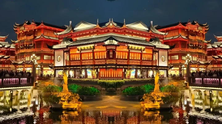 Miếu Thành Hoàng - điểm tham quan văn hóa tại Thượng Hải