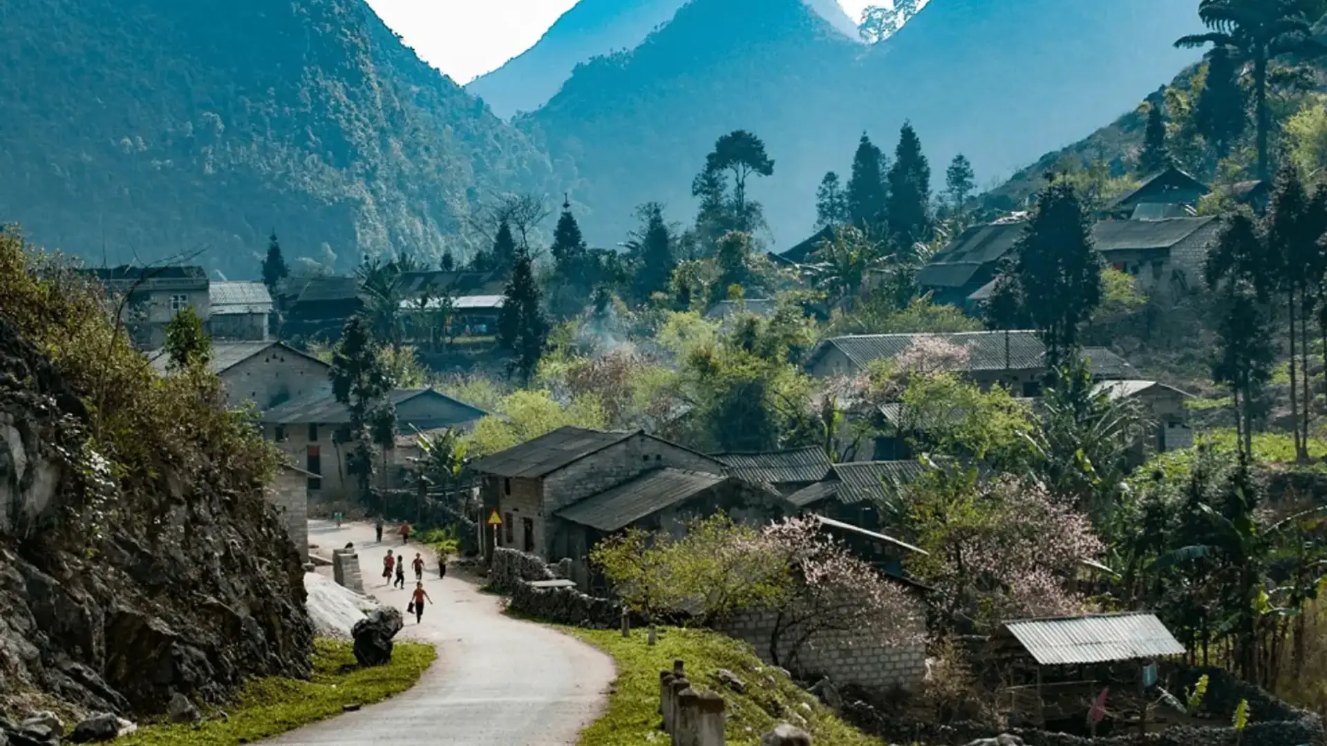 Sủng Là mùa hè mát mẻ, mùa thu ôn hoà