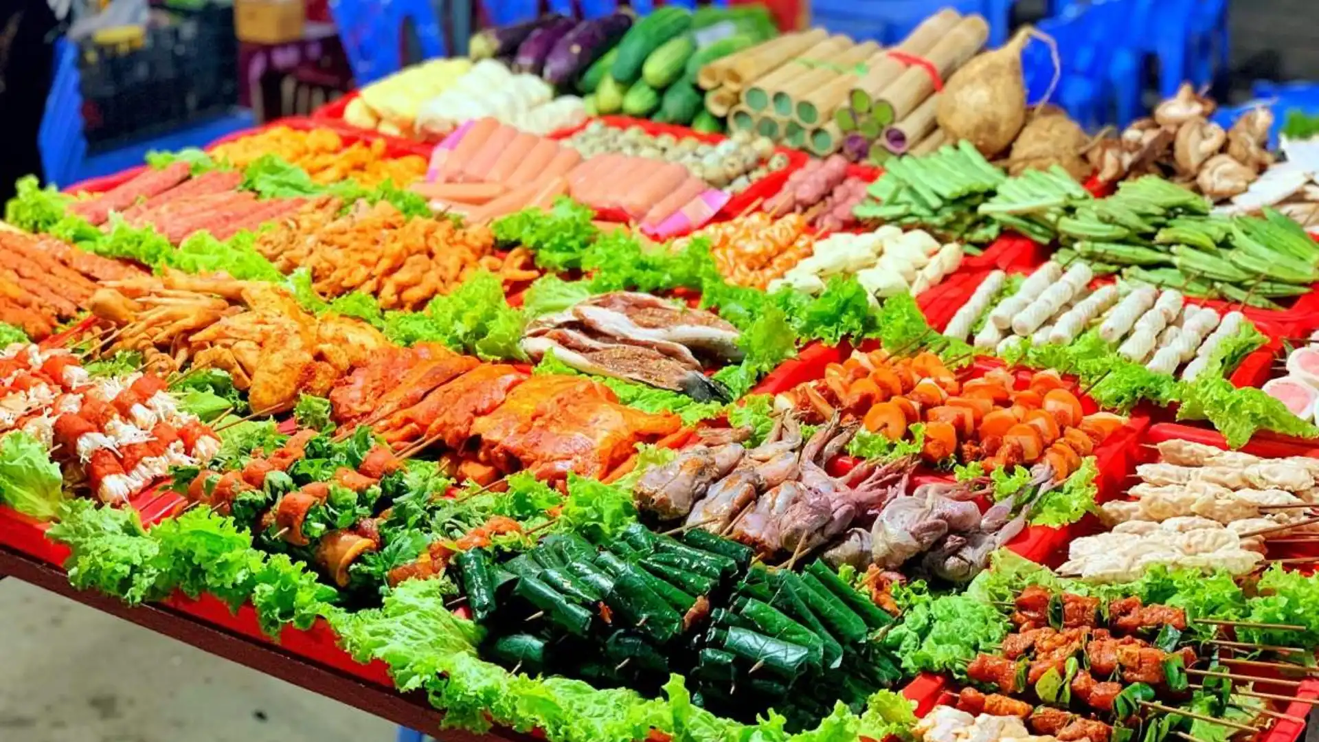 Đồ ăn tại Chợ đêm Sapa