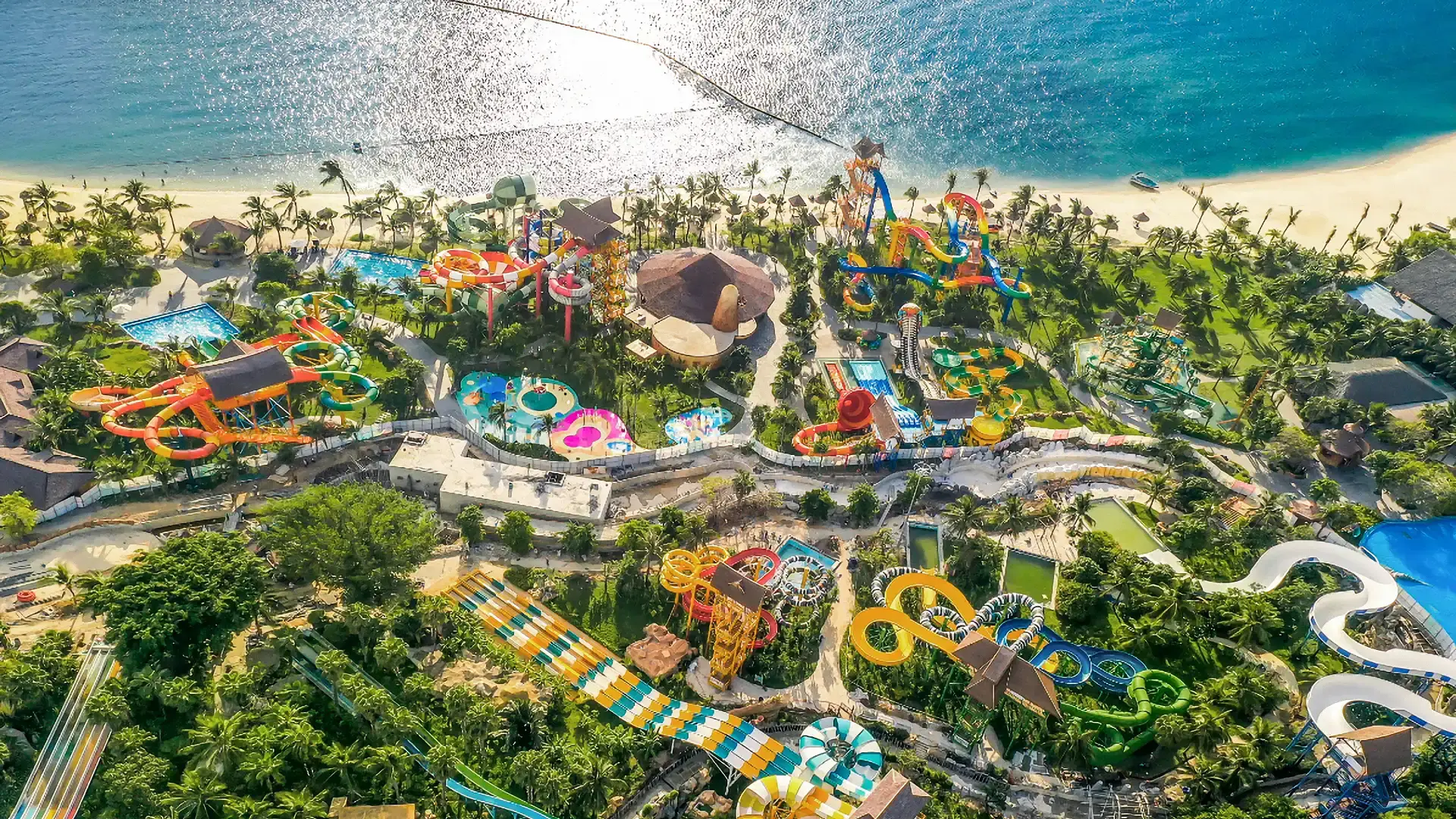 Vinwonders Nha Trang nhìn từ trên cao