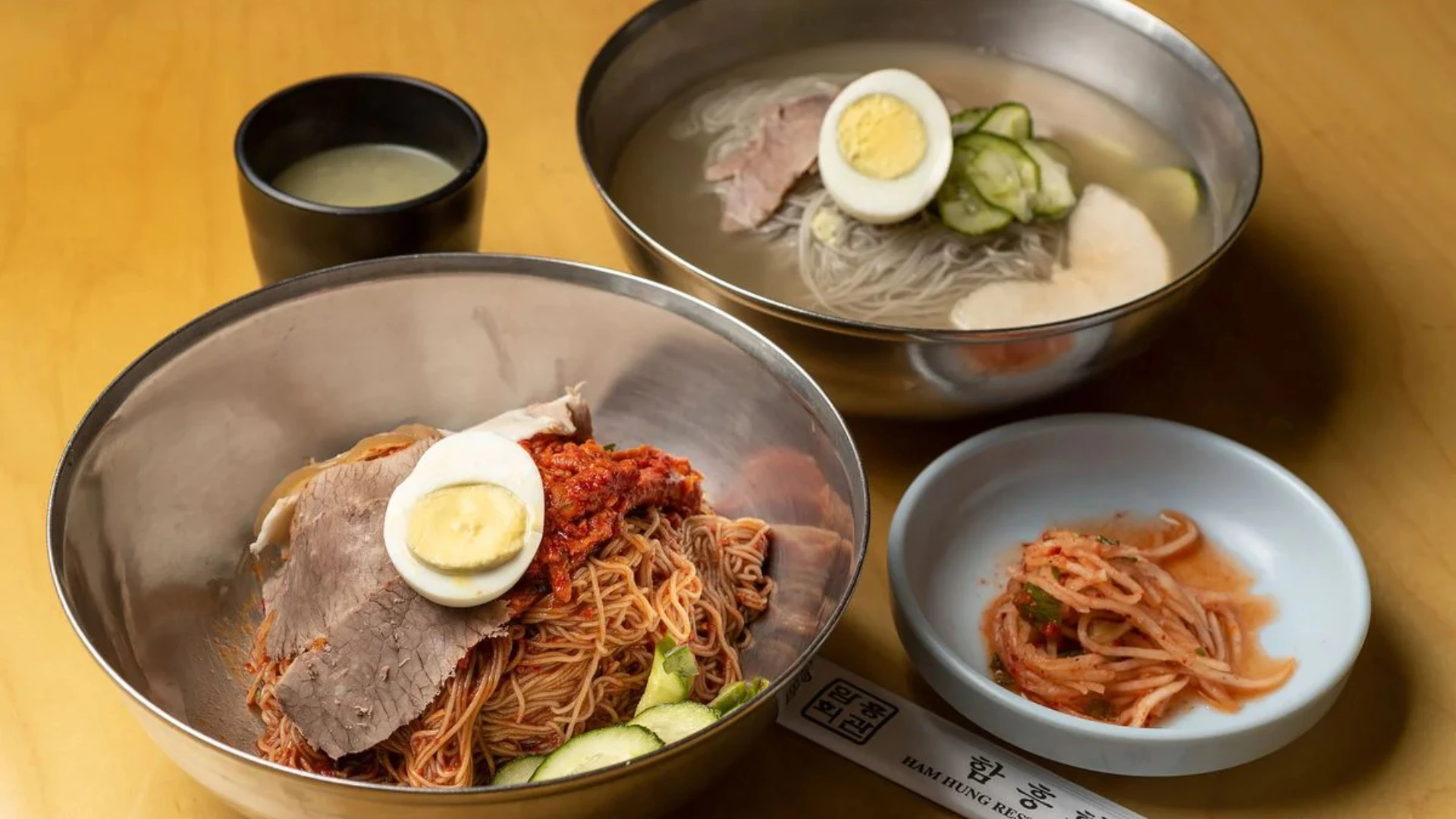 Mì lạnh Naengmyeon thích hợp thưởng thức vào mùa hè