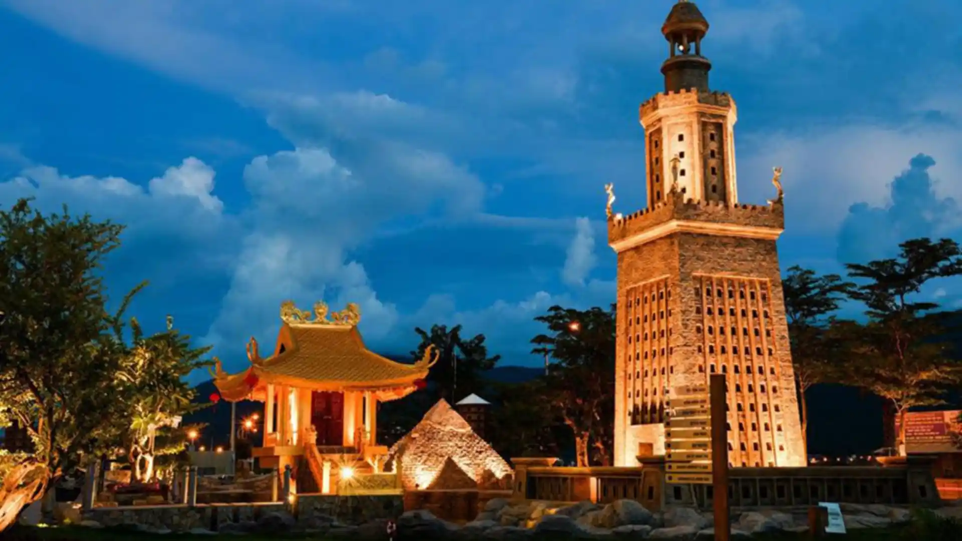 Góc chụp siêu lãng mạn tại mô hình ngọn Hải đăng Alexandria