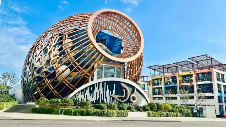 Kiến trúc độc đáo của Nhà hát Đó