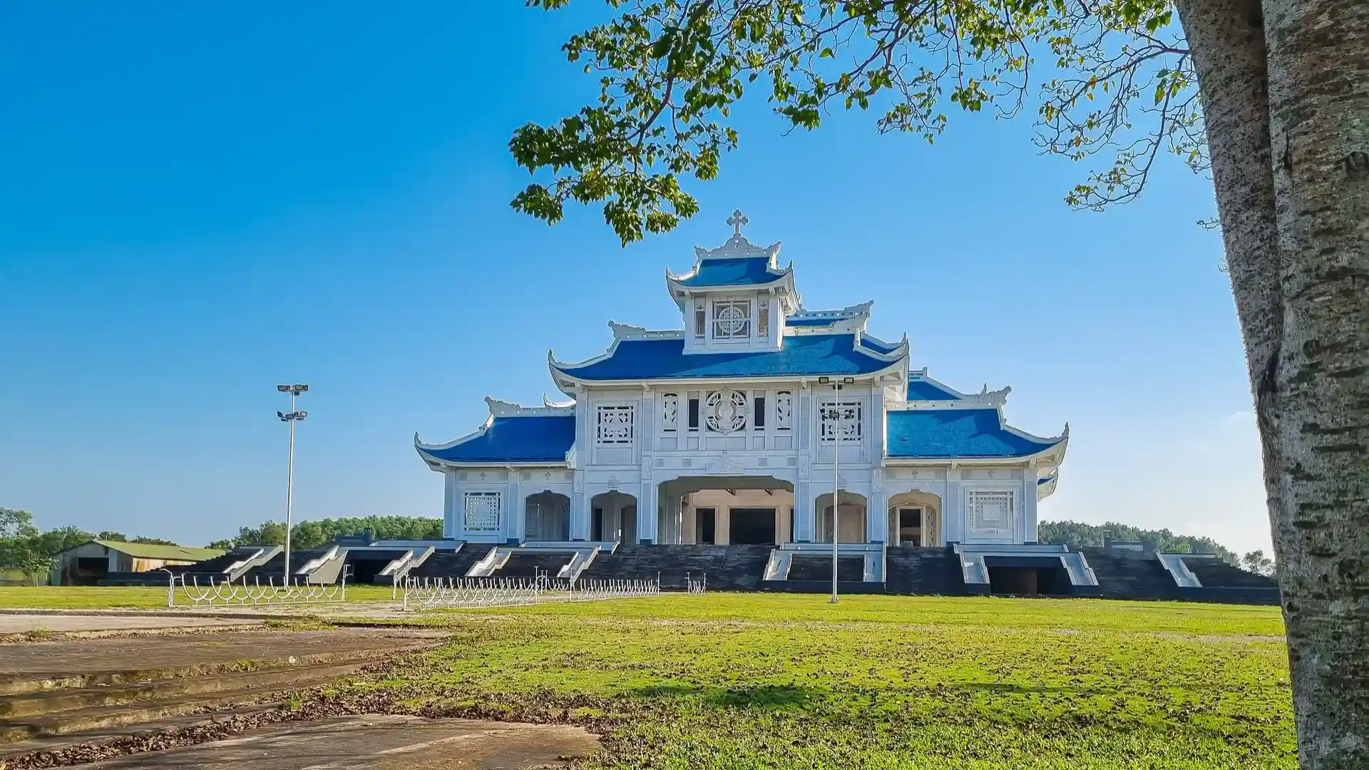 Nhà thờ mới tại Thánh địa La Vang