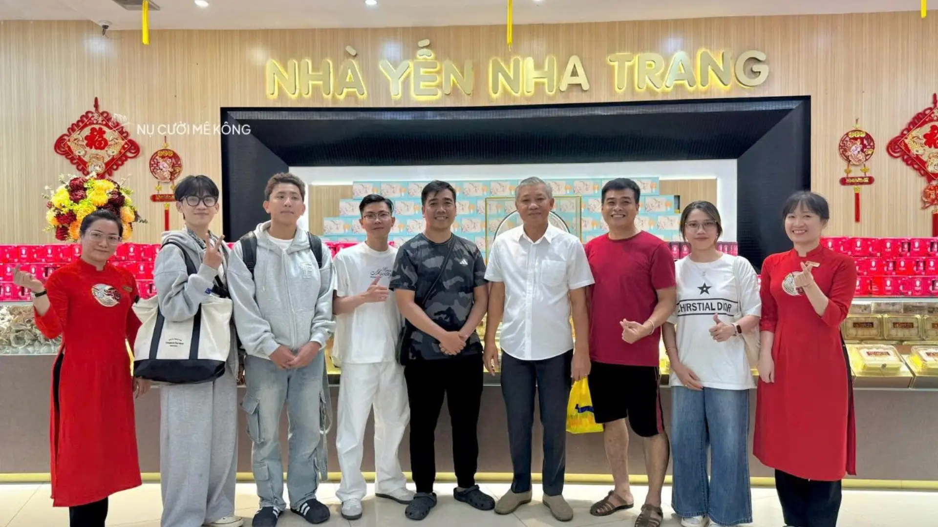 Nhiệm vụ “Xin quà quê” – phần thi thể hiện sự tinh tế, thân thiện và kết nối văn hóa của Nụ Cười Mê Kông