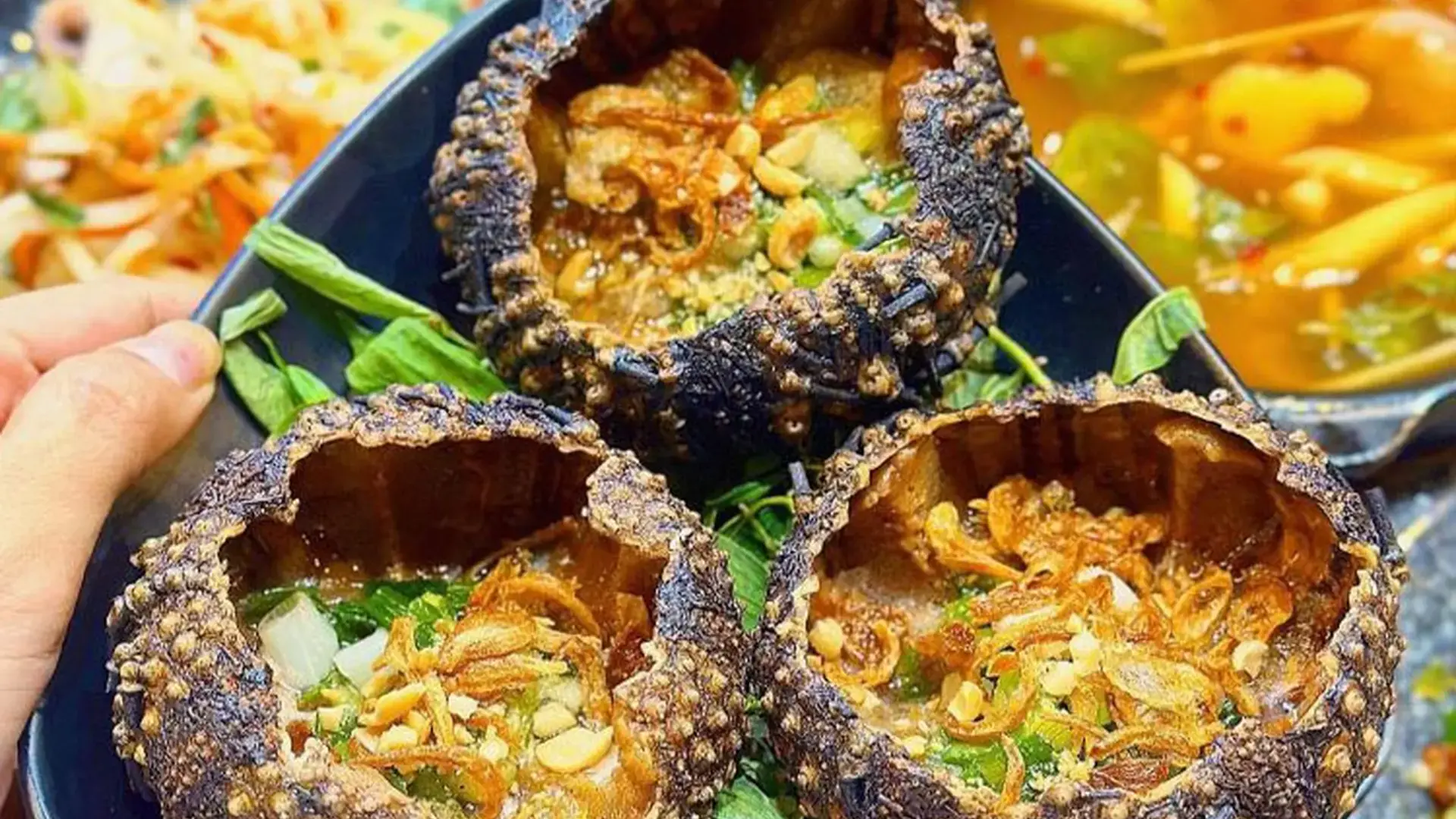 Nhum nướng mỡ hành tại Bãi Dứa Quy Nhơn