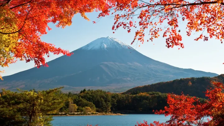 Chinh phục núi Phú Sĩ trạm 5 trong tour Tokyo Fuji 6N5Đ