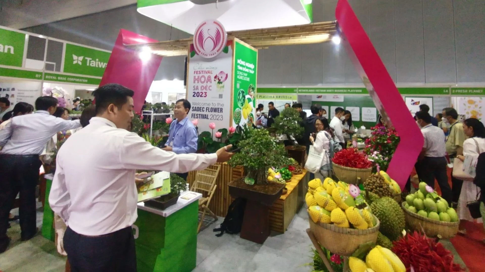 Sản phẩm OCOP tại Festival Hoa - Kiểng Sa Đéc